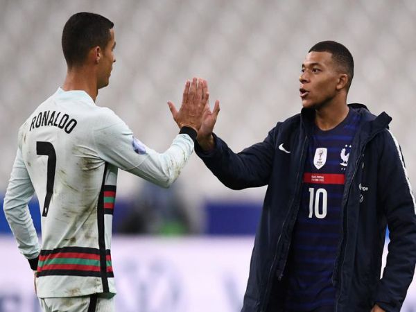 Bóng đá QT chiều 6/8: Tương lai Ronaldo phụ thuộc vào Mbappe