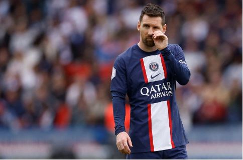 Messi nhận hình phạt thích đáng từ ban huấn luyện PSG