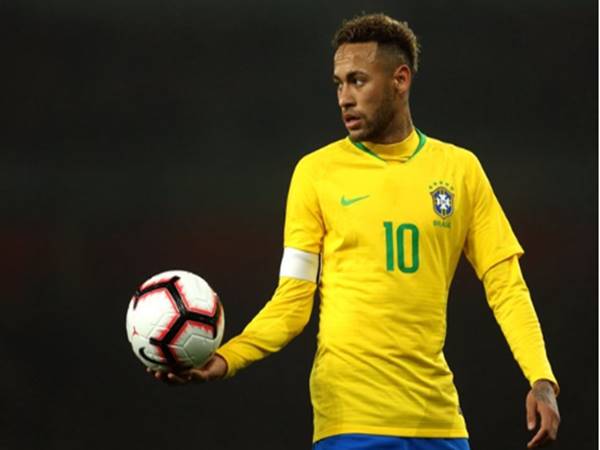 Số áo của Neymar qua các giai đoạn của sự nghiệp