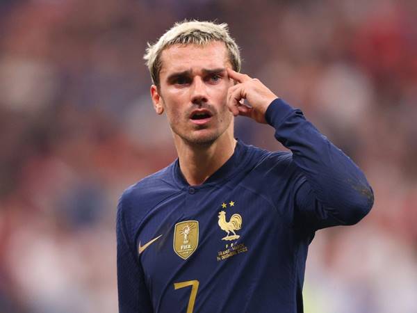 BĐ quốc tế 1/10: Antoine Griezmann giã từ sự nghiệp quốc tế