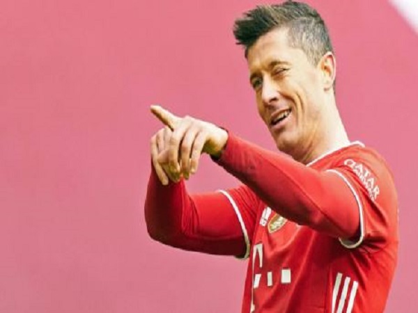 Tương lai của Robert Lewandowski và ảnh hưởng đối với bóng đá thế giới