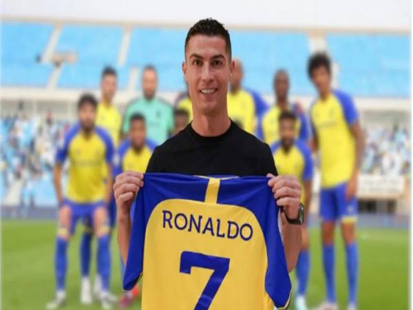 Giải đáp thắc mắc Ronaldo đang chơi cho đội bóng nào