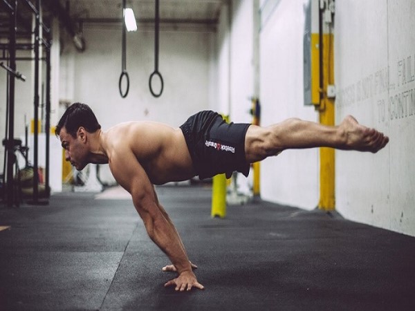 Cách tập Calisthenics tại nhà