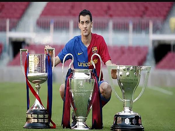 Sergio Busquets – Tiền vệ phòng ngự xuất sắc với 32 danh hiệu