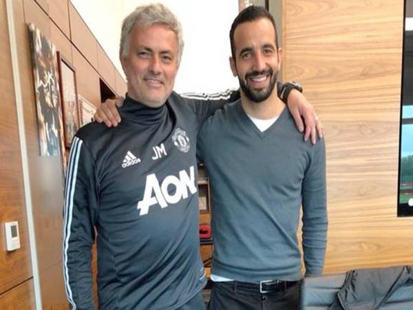 Từ sinh viên gương mẫu đến người học trò ưu tú của Mourinho