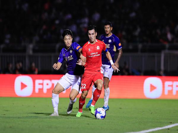 Bài toán cho HLV Makoto Teguramori