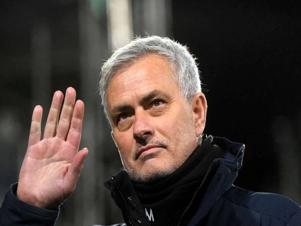 Những thành tích ấn tượng HLV Mourinho đã giành được