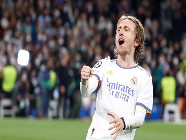 Tiền vệ trung tâm hay nhất thế giới Luka Modric