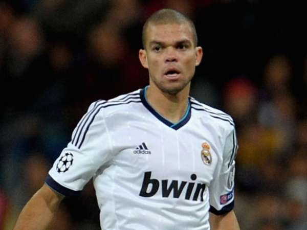 Những hậu vệ Real Madrid xuất sắc nhất mọi thời đại