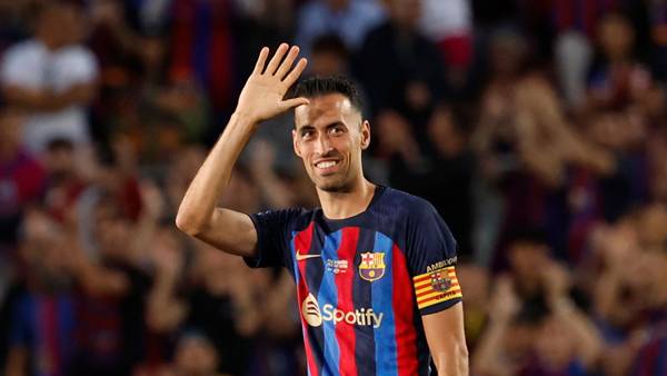 Tiền vệ Barcelona Tiền vệ Barcelona
