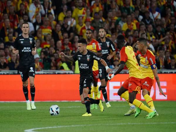 Dự đoán bóng đá Lorient vs Lens, 23h00 ngày 14/3