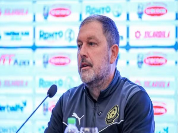 BĐVN: HLV Malaysia nhận tin sốc sau trận thua tuyển Việt Nam