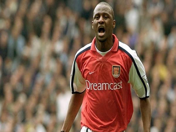 Patrick Vieira - tiền vệ trung tâm toàn diện